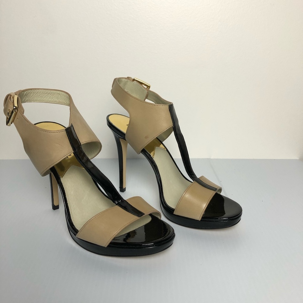 Michael Kors Nanette Black and Tan Stiletto Heel